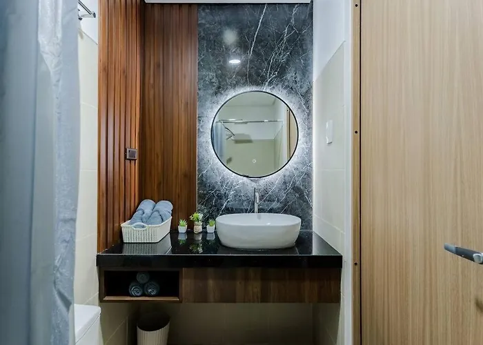 1br Makati, Lush Residences M004 * Manila
