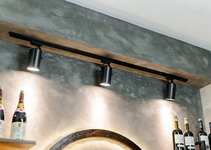 1br Makati, Lush Residences M004 Apartment Manila