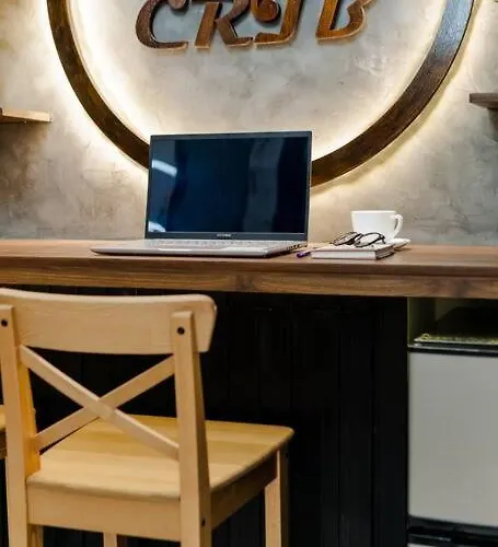 1br Makati, Lush Residences M004 Apartment
